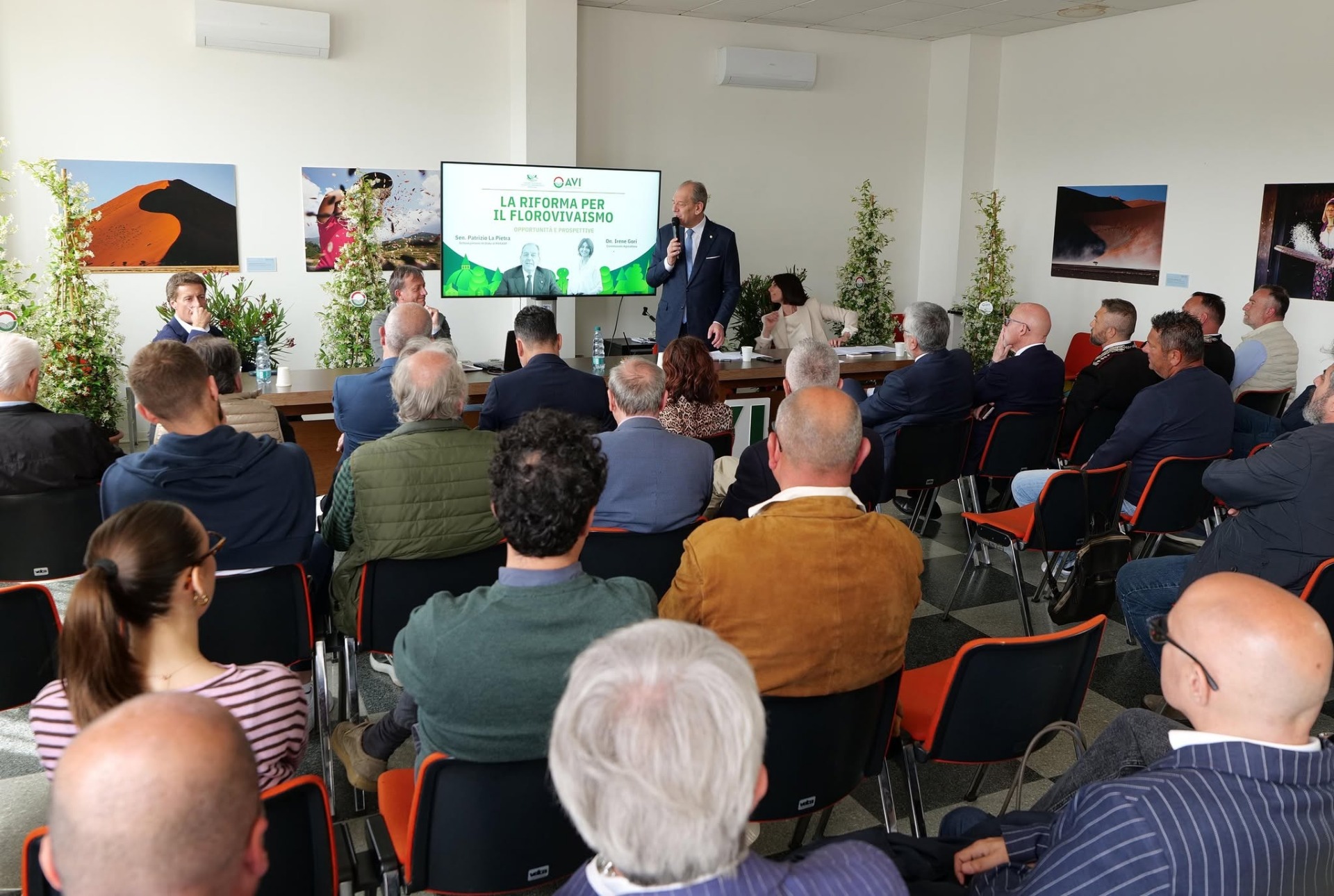 TUTTE LE NEWS , CLICK SULLA FOTO